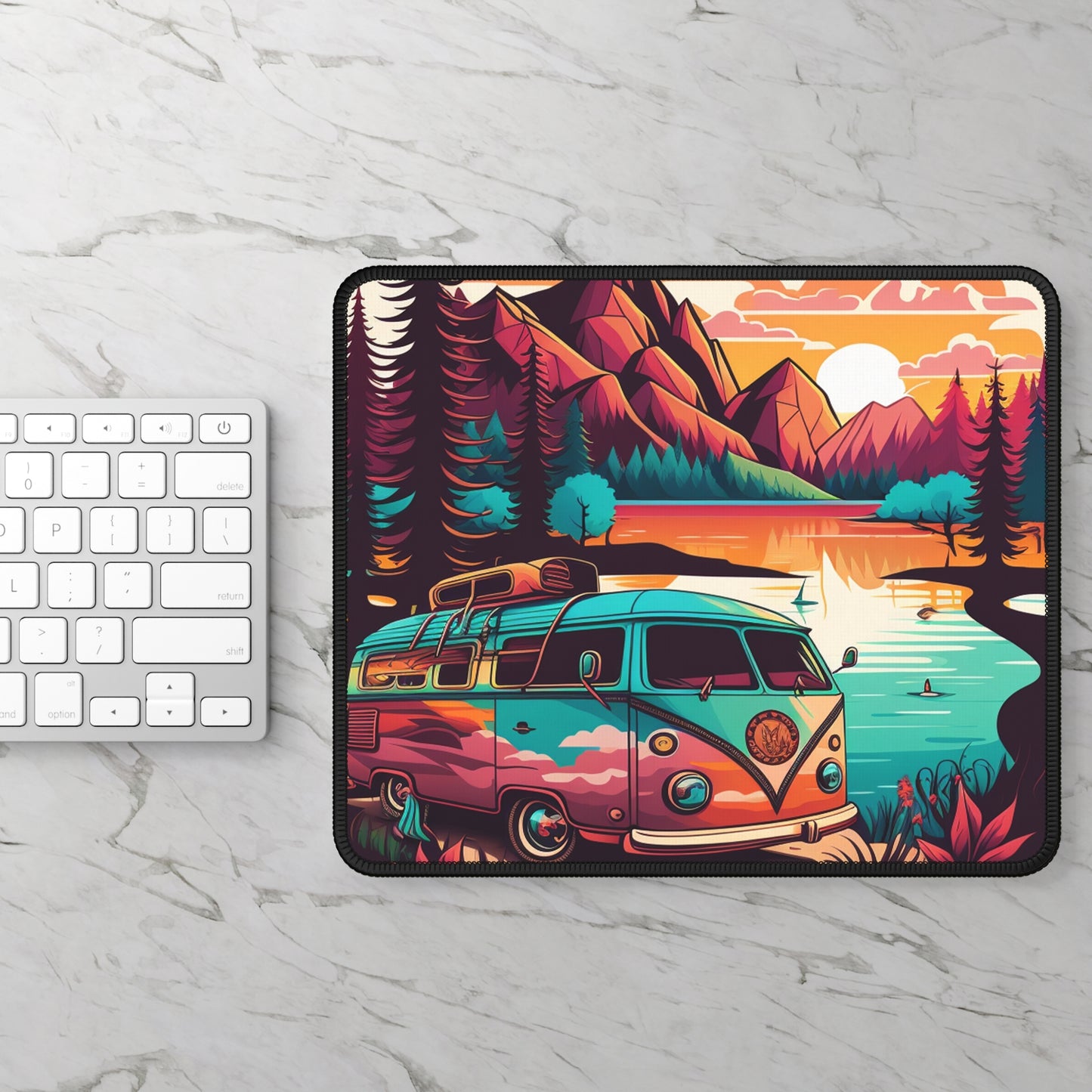 Retro Camper Mouse Pad – Lakefront Sunset Adventure Scene