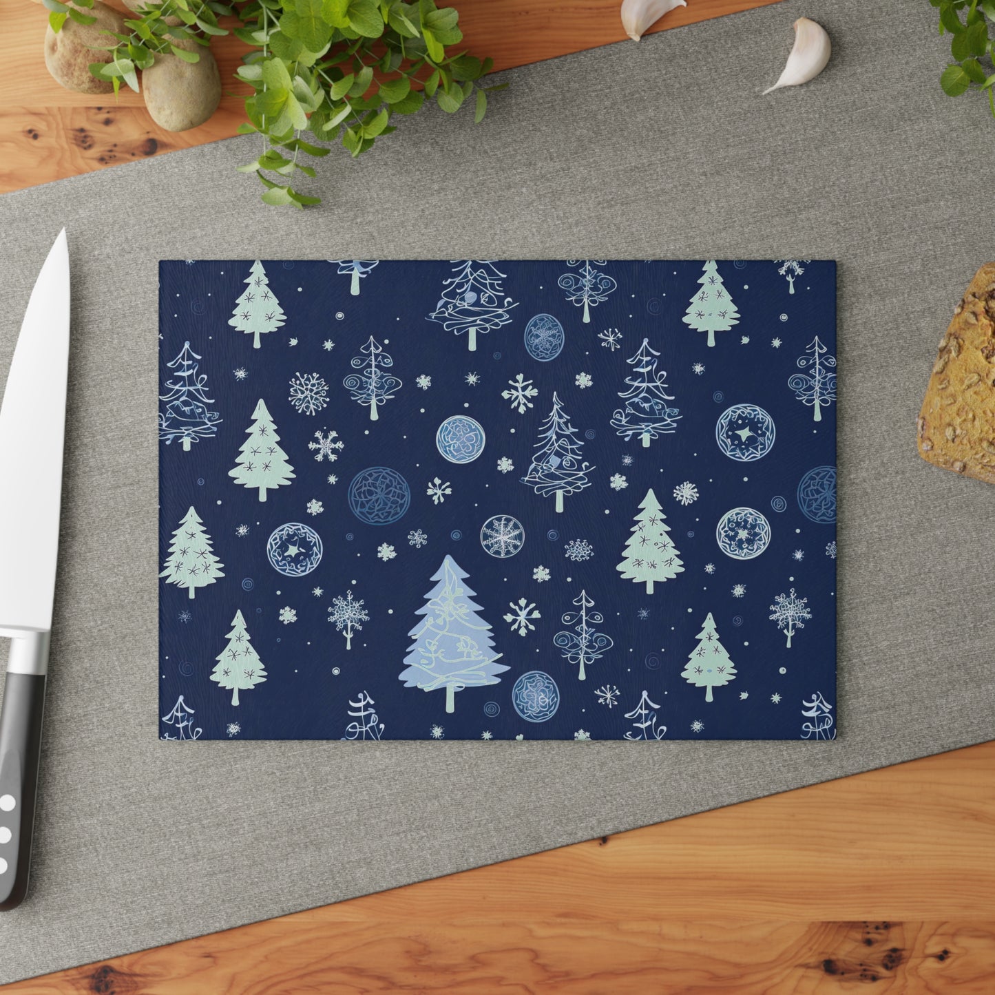 Holiday Glass Cutting Board – Winter Tree & Snowflake Design (2 Sizes)